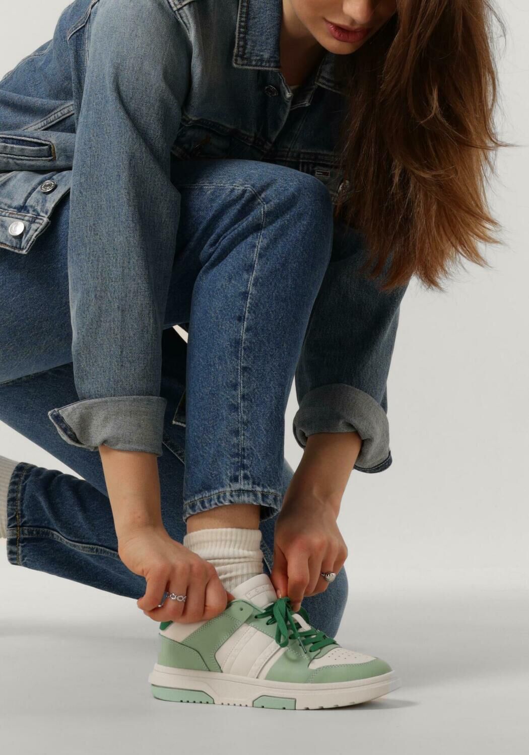 Gr&uuml;ne TOMMY JEANS Sneaker Low TJW SKATE D - large
