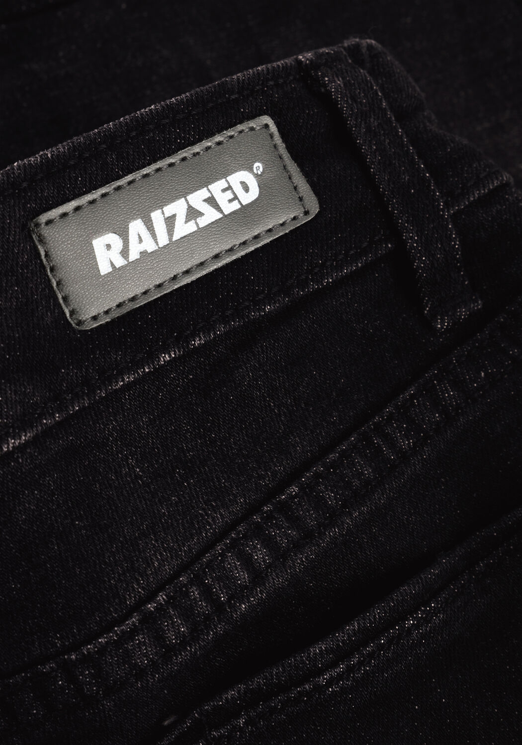 Schwarze RAIZZED Kurze Hosen LOUISIANA - large