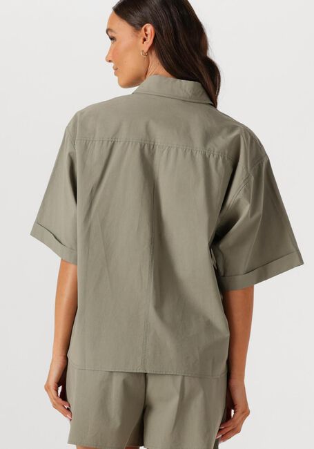 Grüne WITHBLACK Blusen WBLGUNILLA SS SHIRT - large