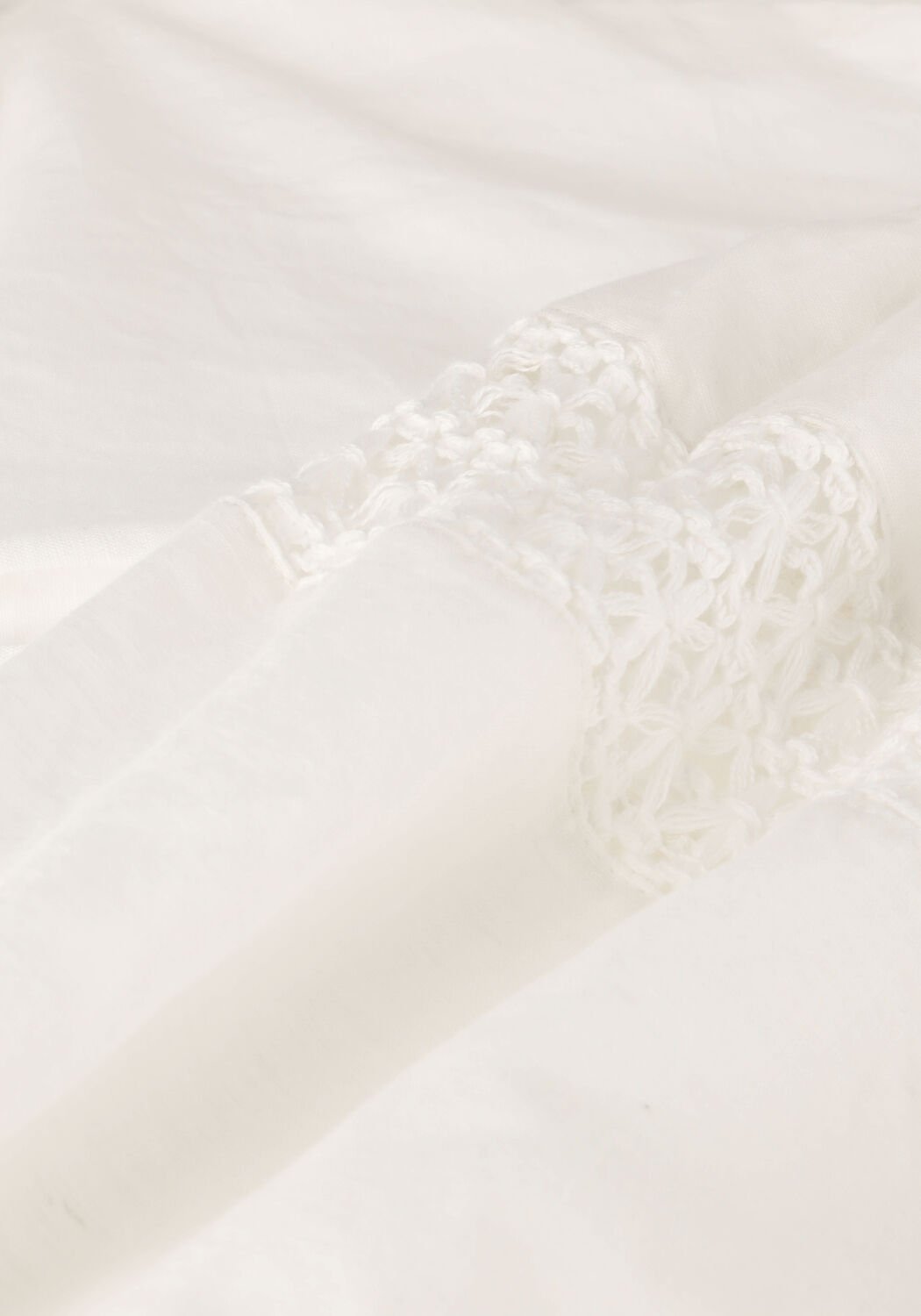 Nicht-gerade weiss NUKUS Blusen LETTIE BLOUSE EMBROIDERY - large