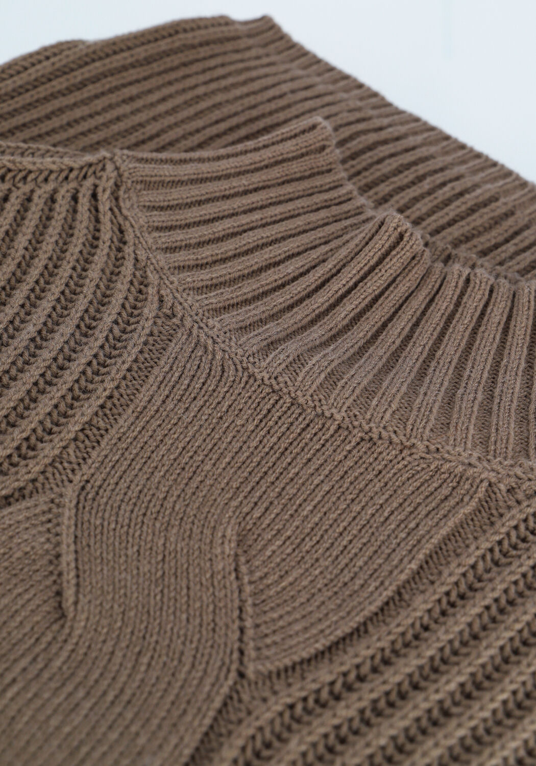 Beige SUMMUM Spencer SLEEVELESS CABLE SWEATER WOOL - large