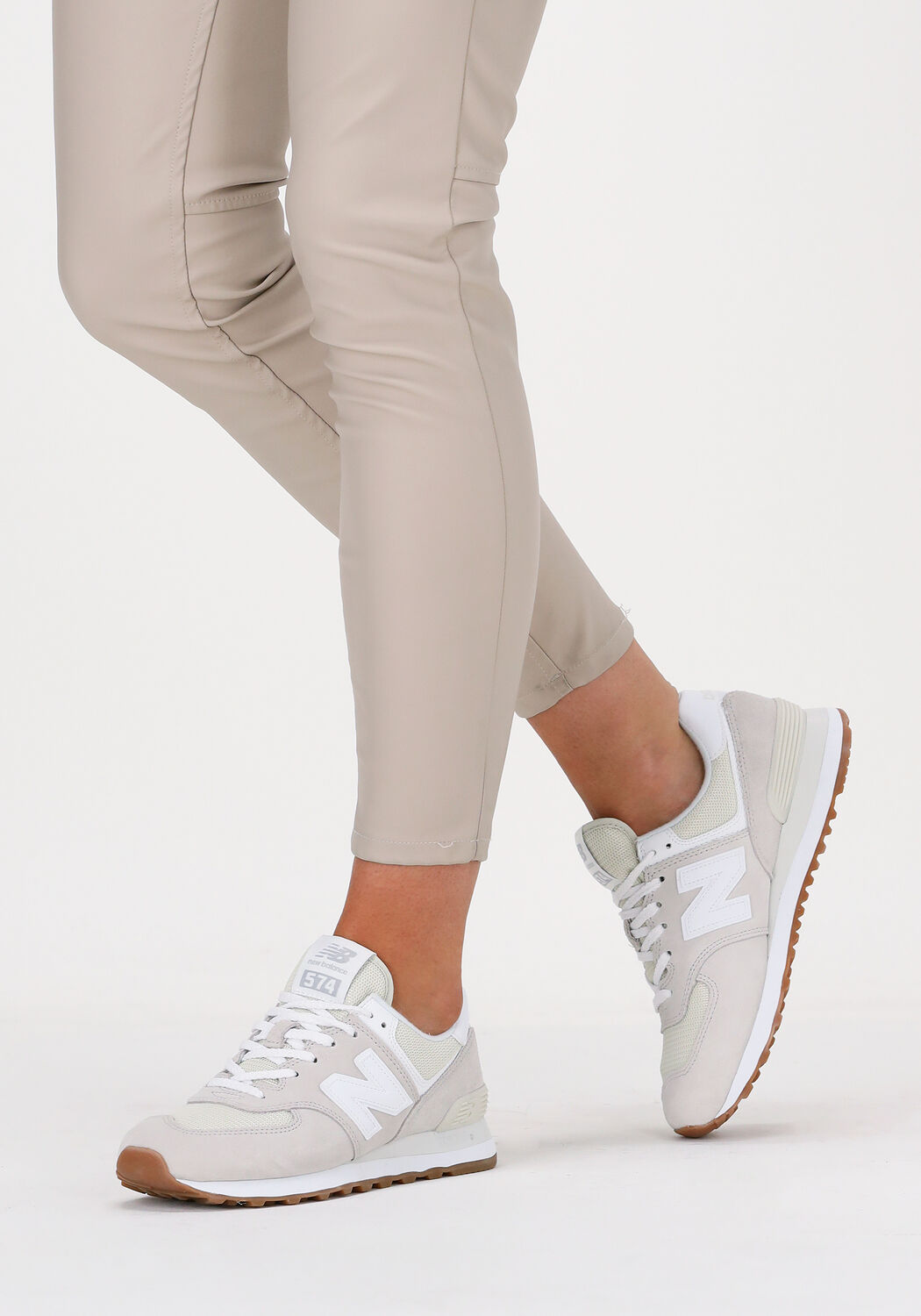 Beige NEW BALANCE WL574 Sneaker low | Omoda