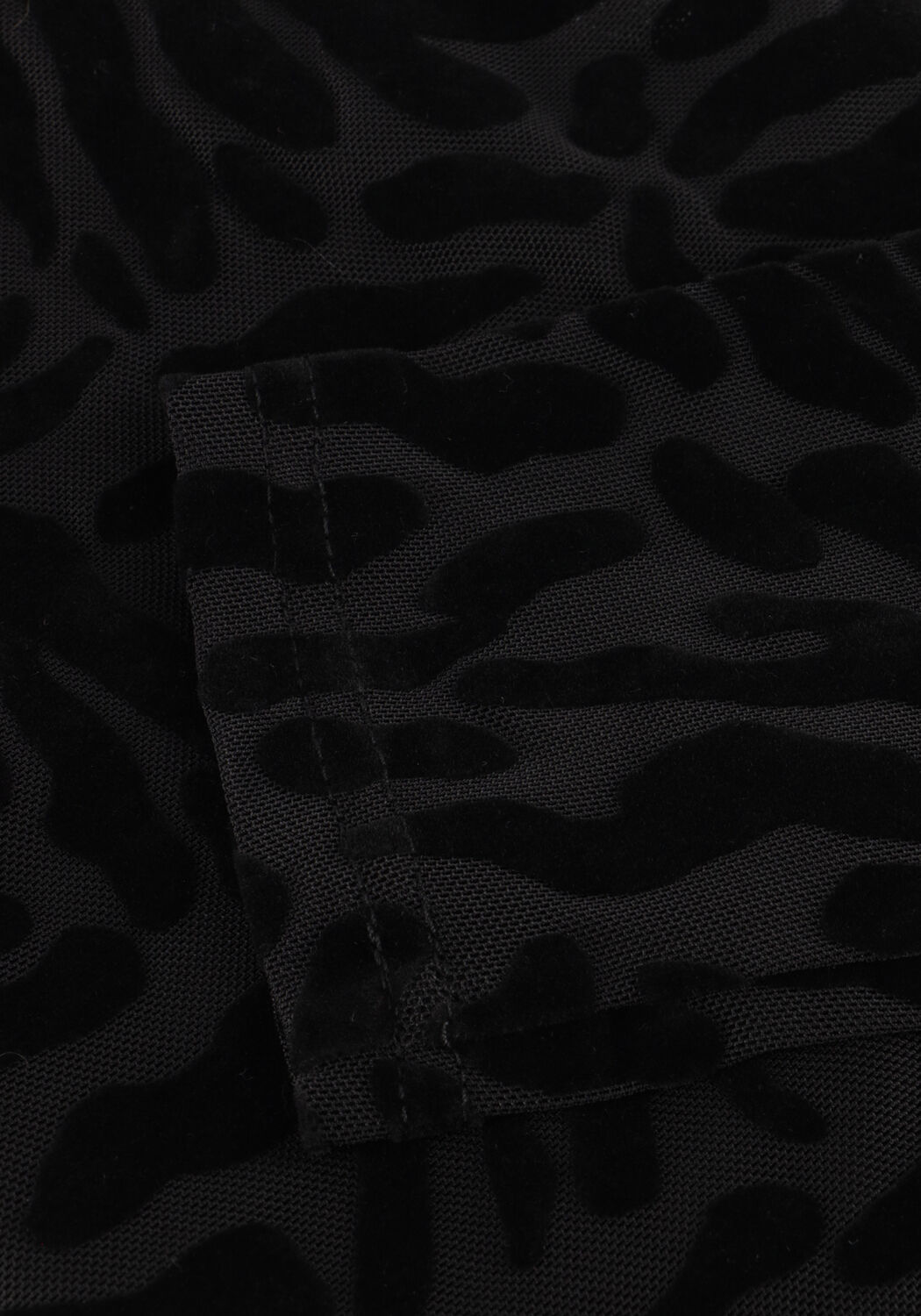 Schwarze REFINED DEPARTMENT Tops & T-shirts ELLY - large