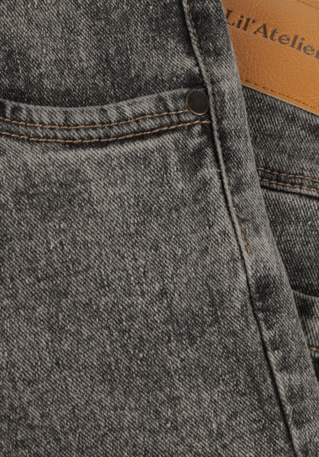 Graue LIL' ATELIER Kurze Hosen NMMRYAN REG SHORTS - large