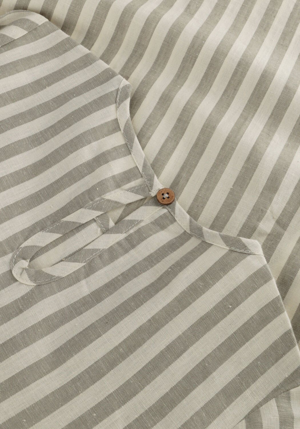 Ecru LIL' ATELIER Minikleid NMFDINO LOOSE DRESS - large