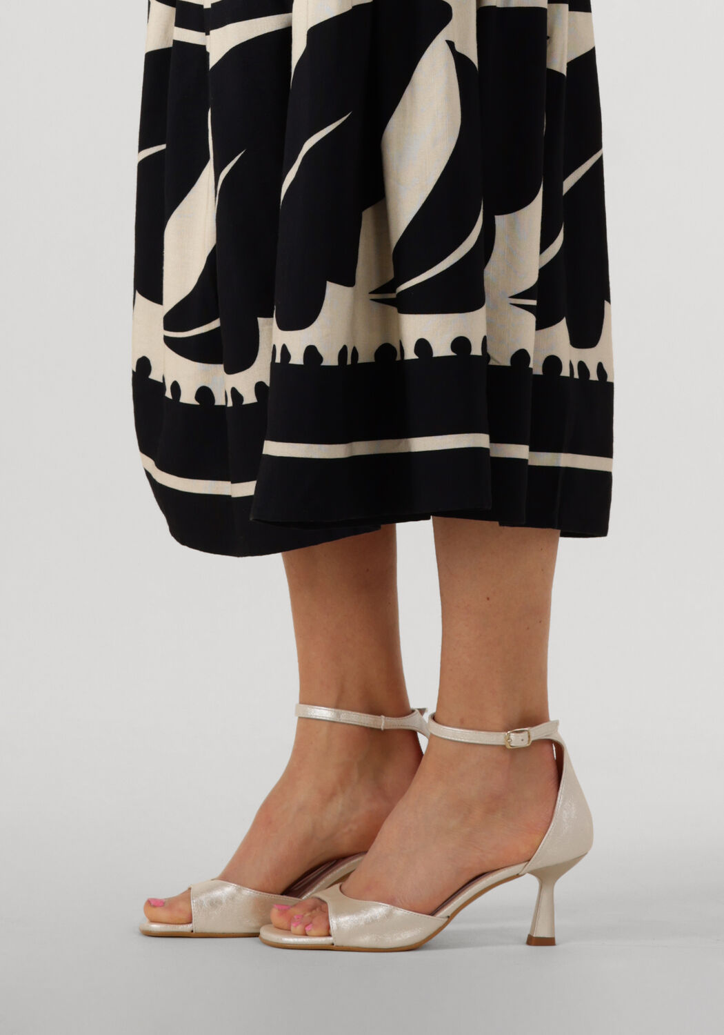 Goldfarbig NOTRE-V Sandaletten mit Absatz 2655S - large