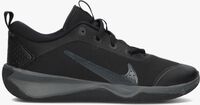 Schwarze NIKE Sneaker low OMNI MULTI-COURT (GS) - medium