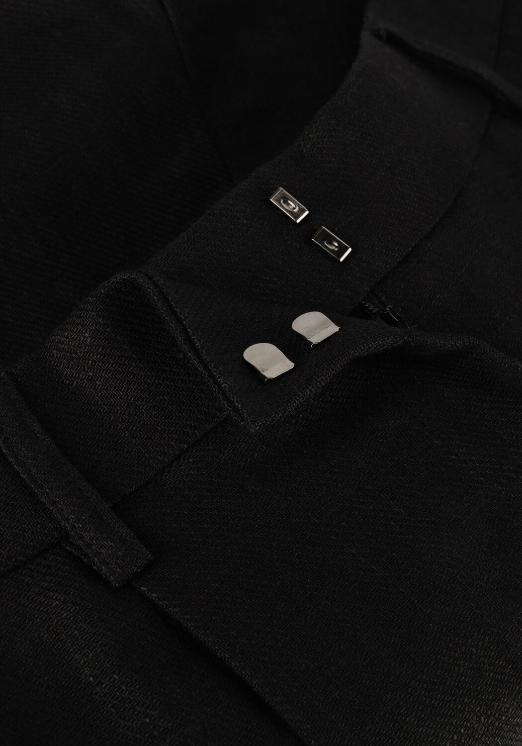 Schwarze OMODA ATELIER Hosen X BO - large