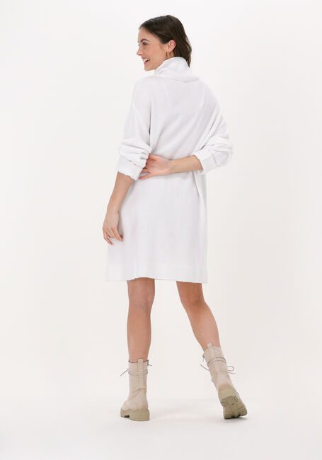 Weiße NA-KD Minikleid HIGH NECK KNITTED MINI DRESS - large