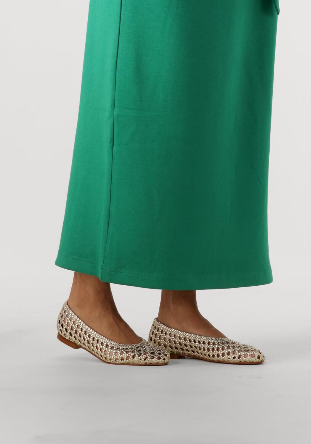 Goldfarbene CTWLK Ballerinas ELOUISE - large