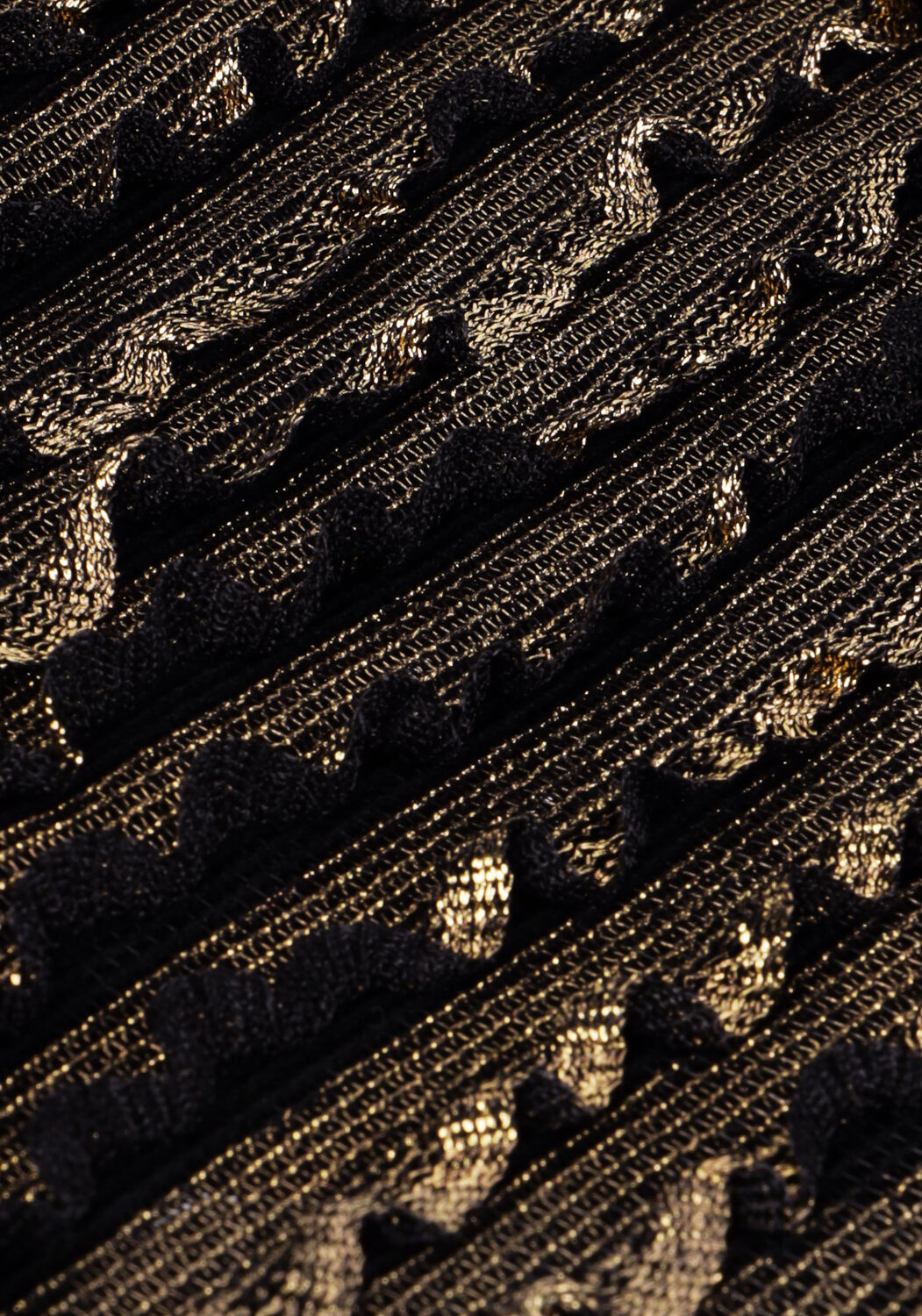 Goldfarbene AAIKO Top IVONA GOLD PES 124 TOP - large