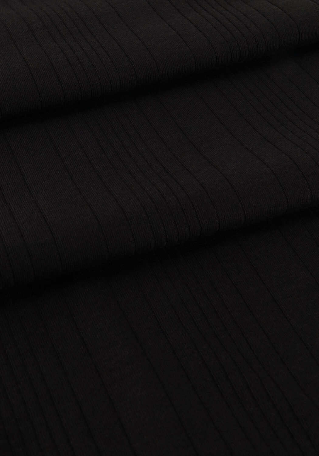 Schwarze MINIMUM Midikleid CAANA - large