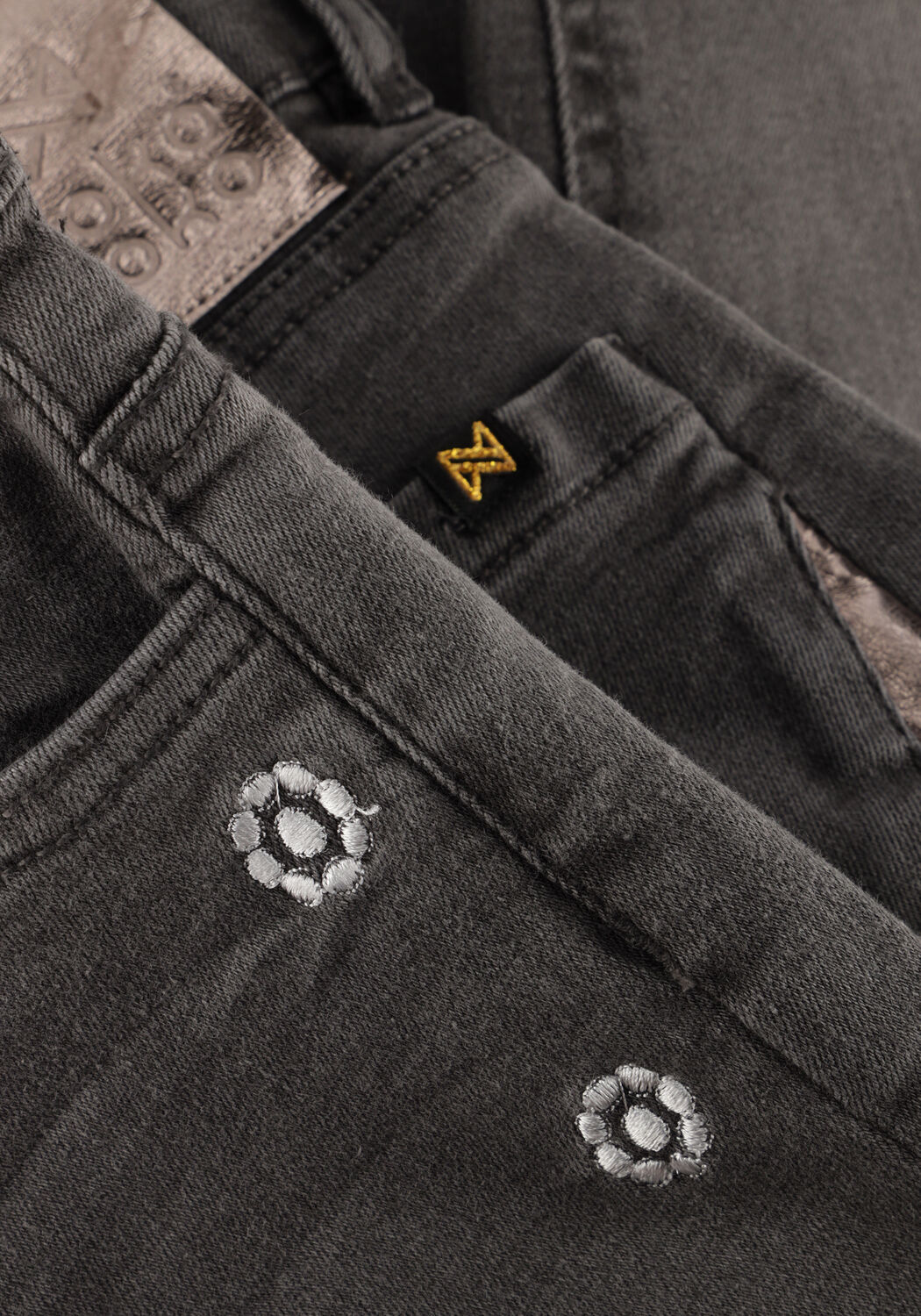 Dunkelgrau KOKO NOKO Slim fit jeans O56954 - large