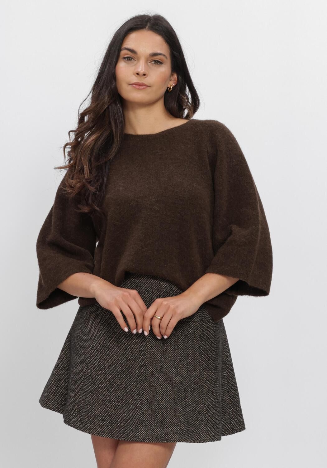Braune SECOND FEMALE Pullover & Cardigans GABBY KNIT SS O-NECK - large