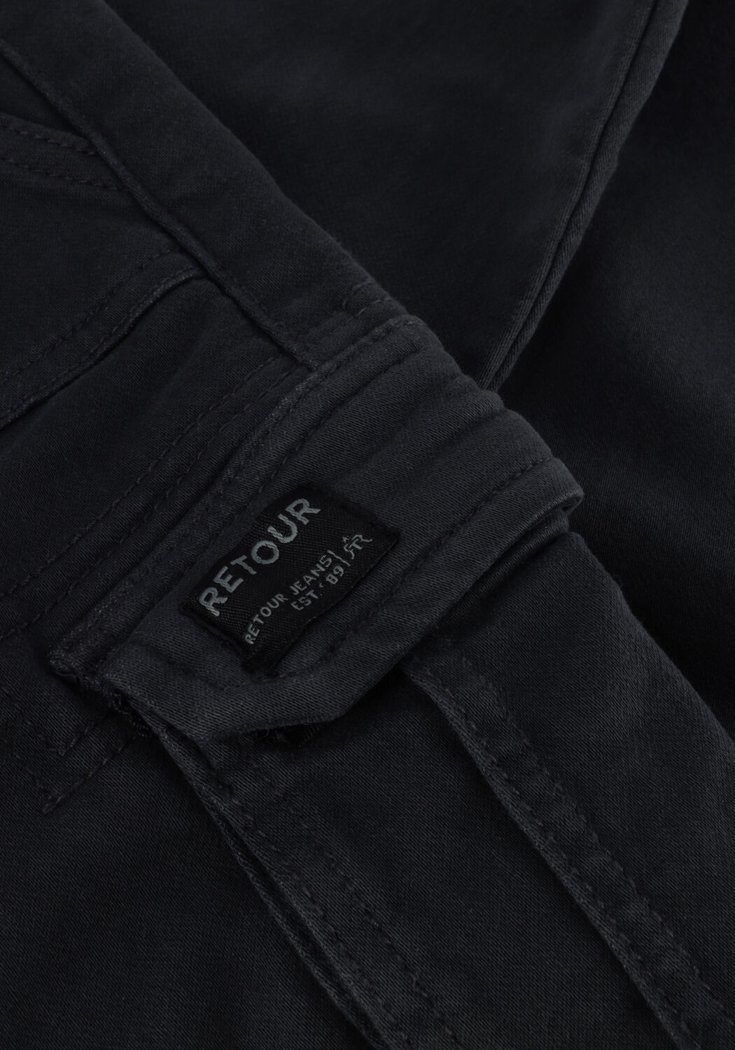 Schwarze RETOUR Jogginghose ROAN - large