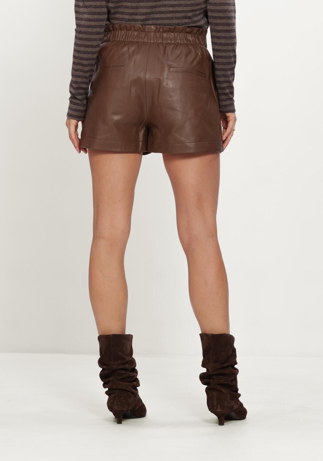 Braune RUBY TUESDAY Kurze Hose KISOL LEATHER SHORTS - large