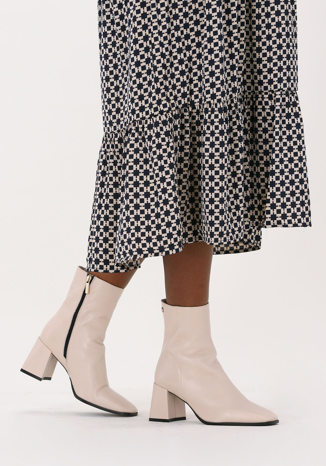 Wei&szlig;e NOTRE-V Stiefeletten 51533 - large