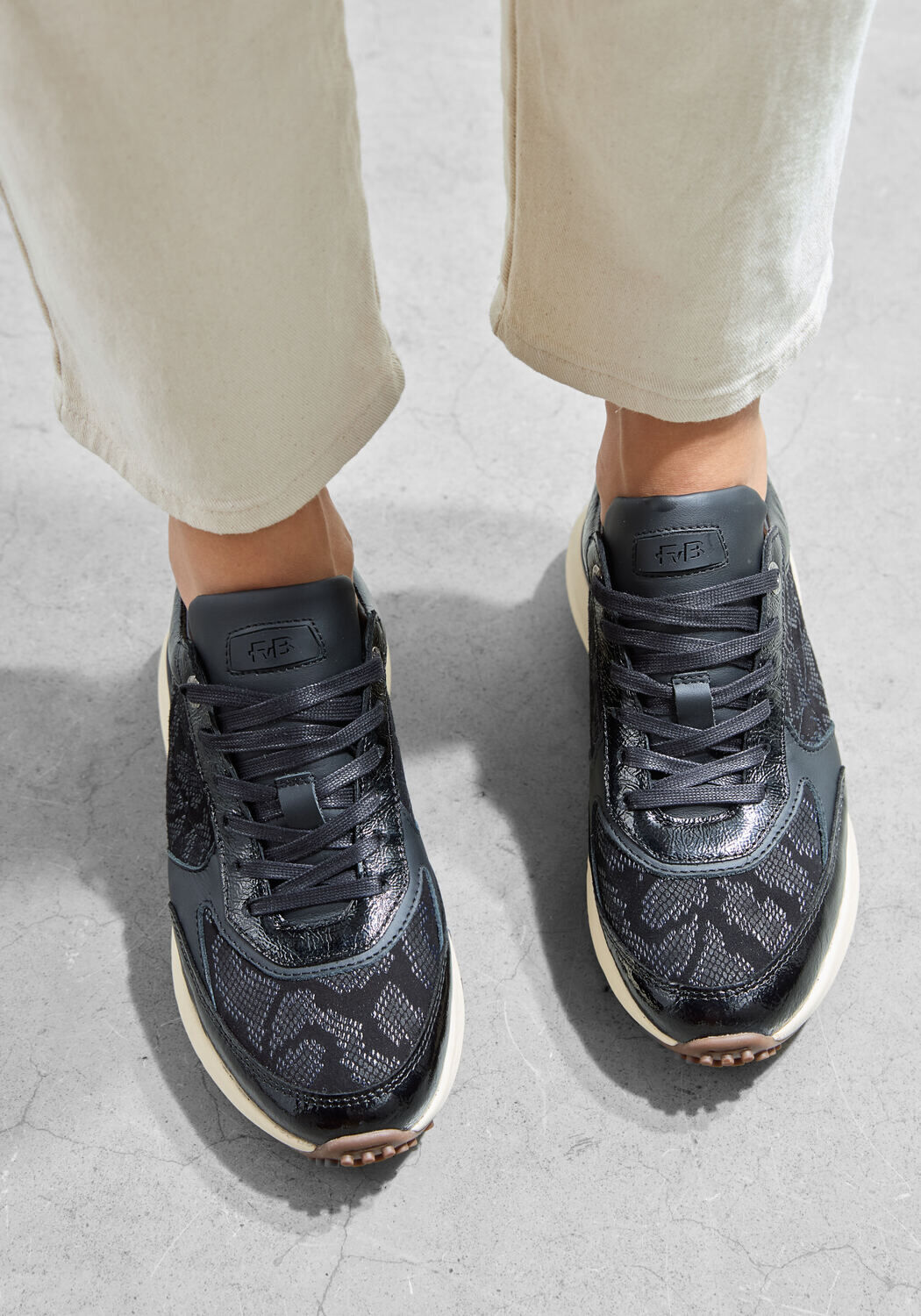 Schwarze FLORIS VAN BOMMEL Sneaker SFW-10089 - large