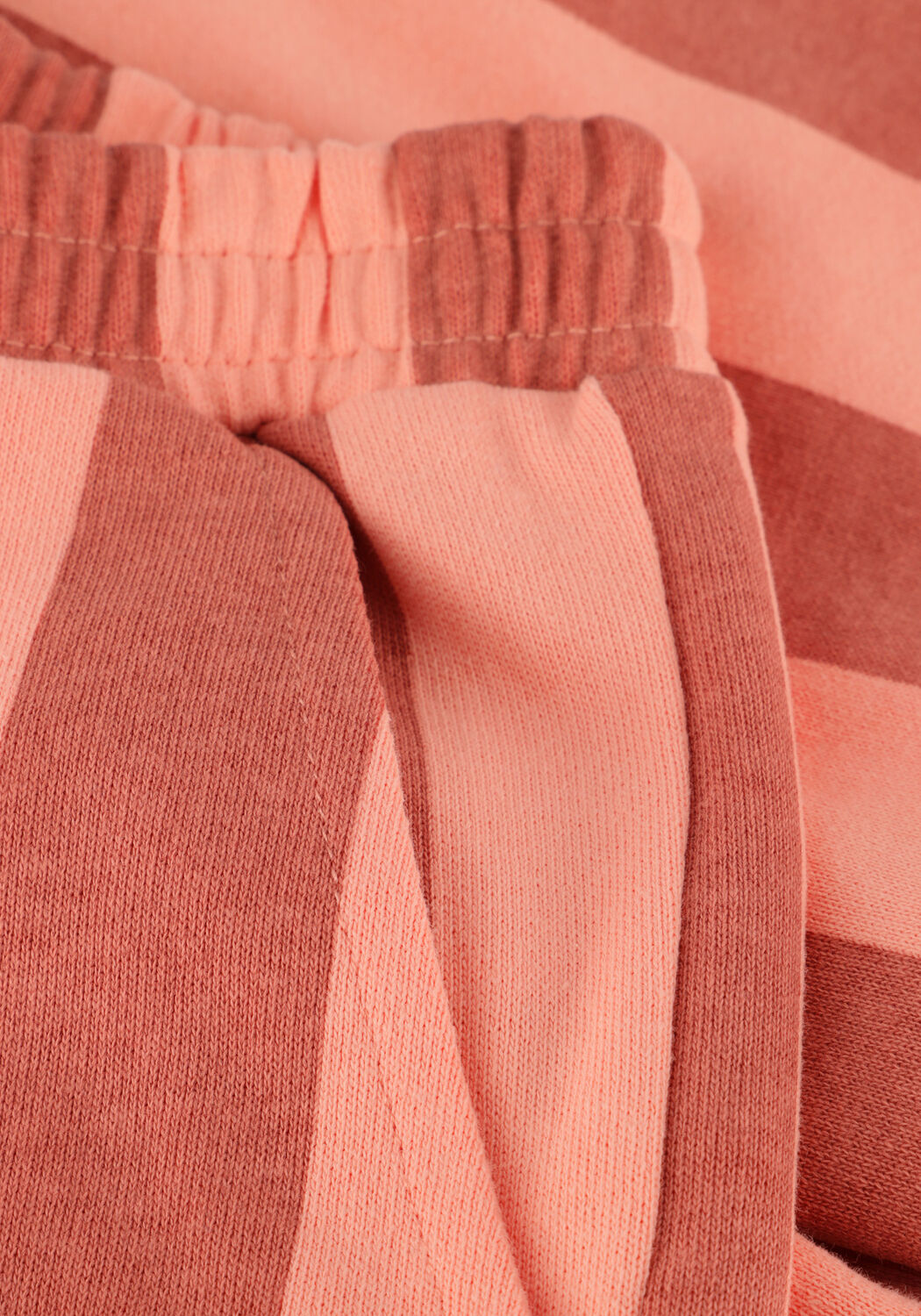 Orangene TUMBLE 'N DRY Kurze Hose LUNARIO - large