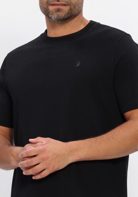 Schwarze CAST IRON T-shirt REGULAR FIT INTERLOCK - large