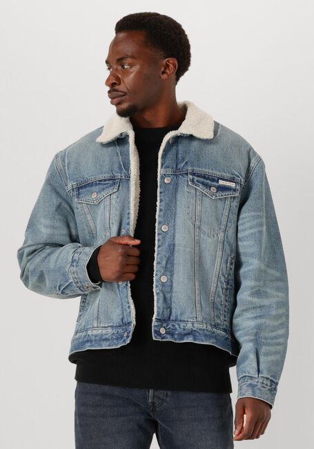 Hellblau CALVIN KLEIN Jeansjacke 90S SHERPA TRUCKER TINTED THUNDR - large