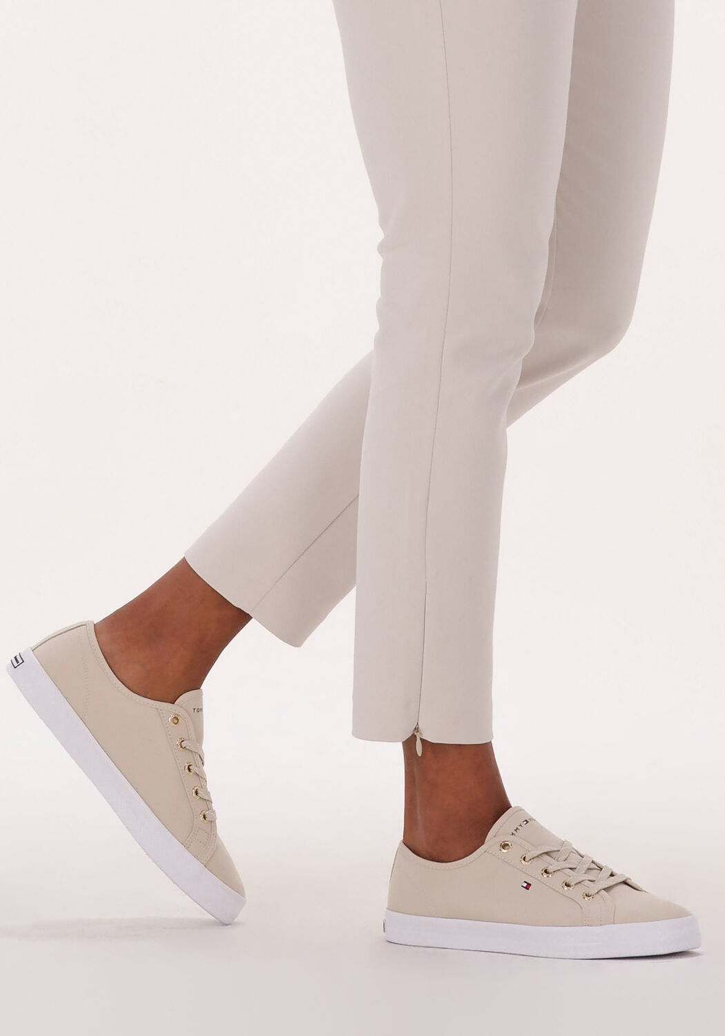 Beige TOMMY HILFIGER Sneaker Low ESSENTIAL NAUTICAL - large