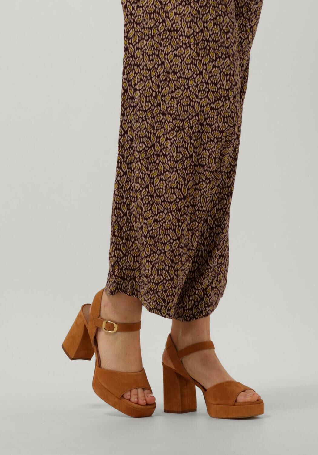 Braune UNISA Sandaletten mit Absatz ODRAN - large