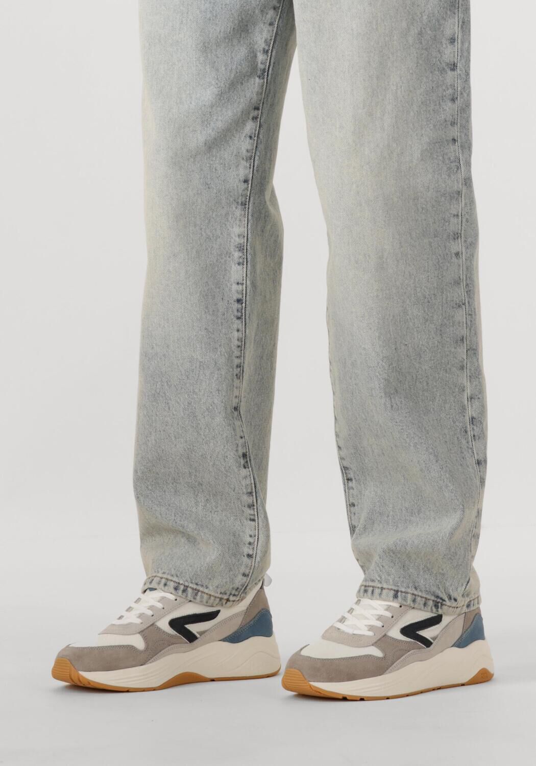 Wei&szlig;e HUB Sneaker Low GLIDE - large