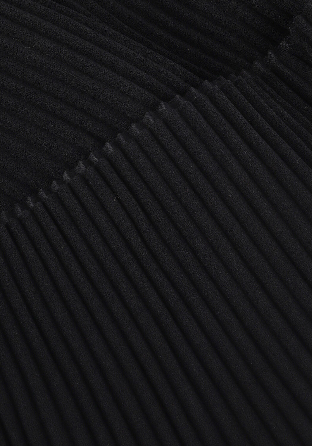 Schwarze Y.A.S. Weite Hose YASALISA HW PANT - large