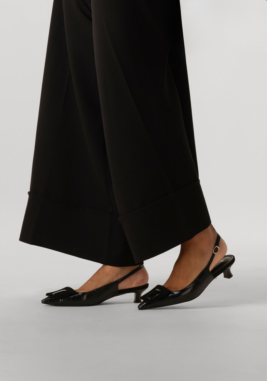 Schwarze BIBI LOU Slingbacks 613Z55VK - large