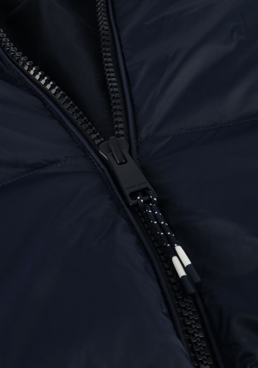 Dunkelblau TOMMY JEANS Wattierte Jack TJM ESSENTIAL DOWN - large