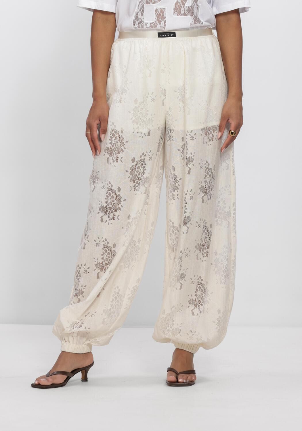 Nicht-gerade weiss HAUTE L'AMITI&Eacute; Hosen BELLA LACE HAREM TALL PANT - large