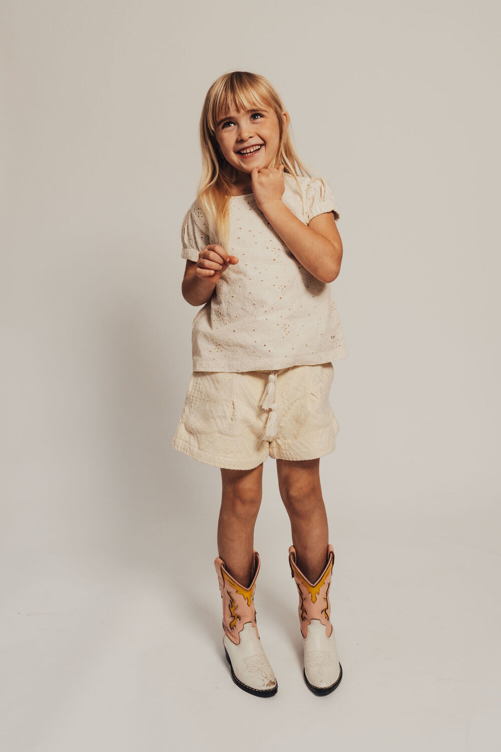 Beige BAJE STUDIO Hosen YULA - large