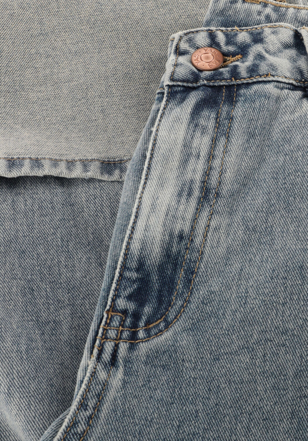 Hellblau Y.A.S. Straight leg jeans YASTIRA HMW JEANS S. - large