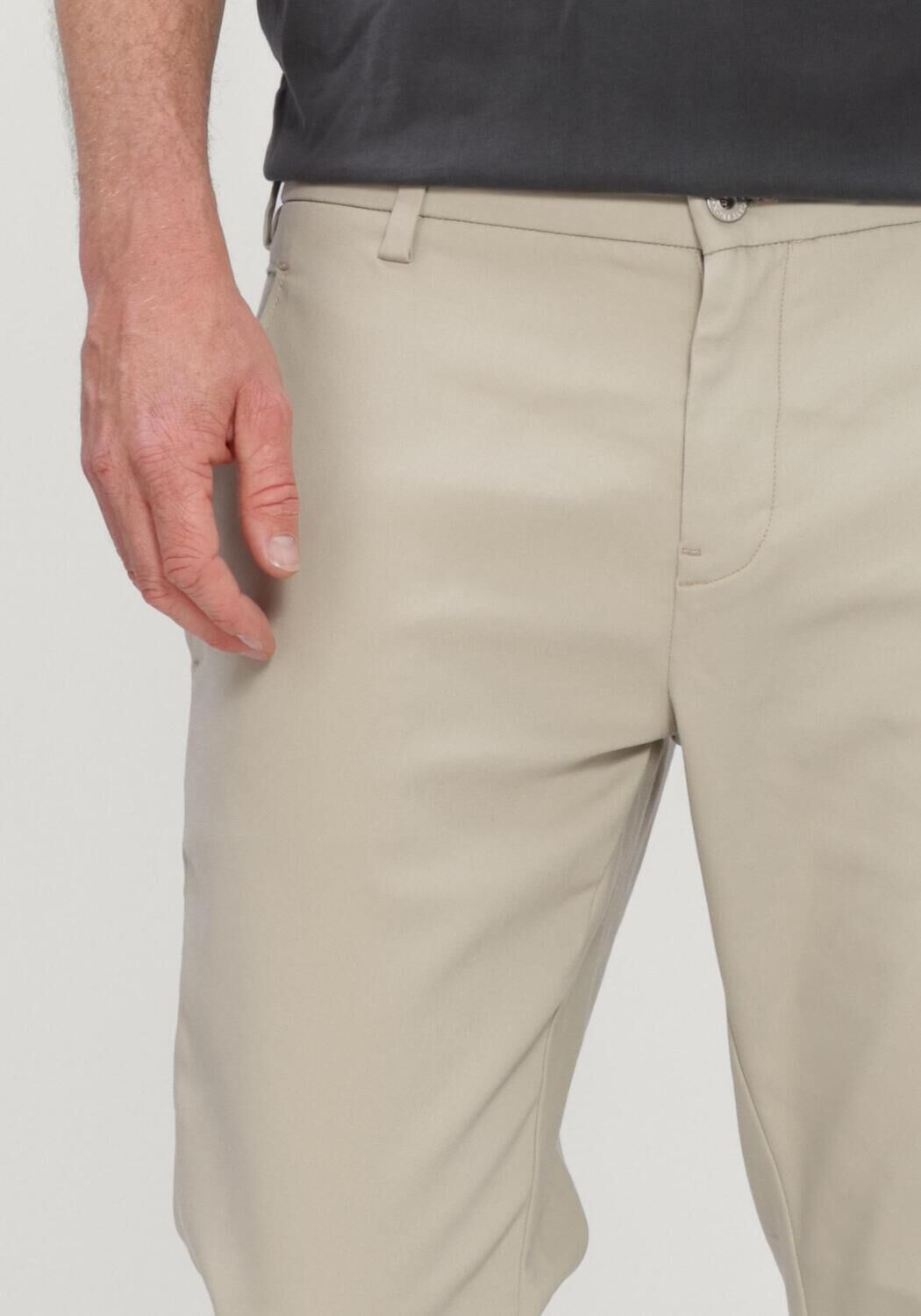 Sand CAST IRON Lange Hosen CYLAS TAPERED CHINO MEGDA POWER - large