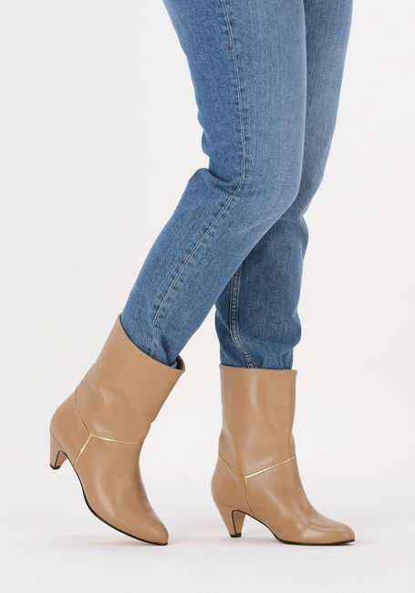 Camelfarbene ANONYMOUS COPENHAGEN Stiefeletten JASSI 50 - large