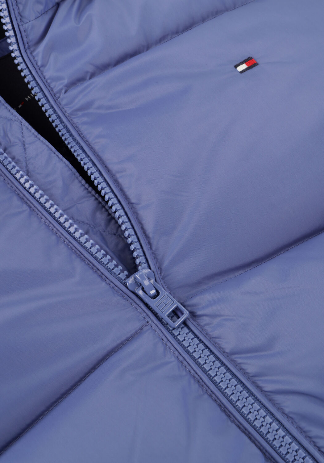 Lila TOMMY HILFIGER Wattierte Jack ESSENTIAL DOWN JACKET - large