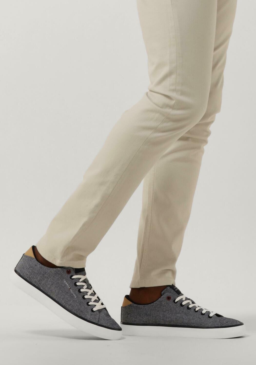 Blaue TOMMY HILFIGER Sneaker Low TOMMY HILFIGER VULC LOW CHAMBRAY - large