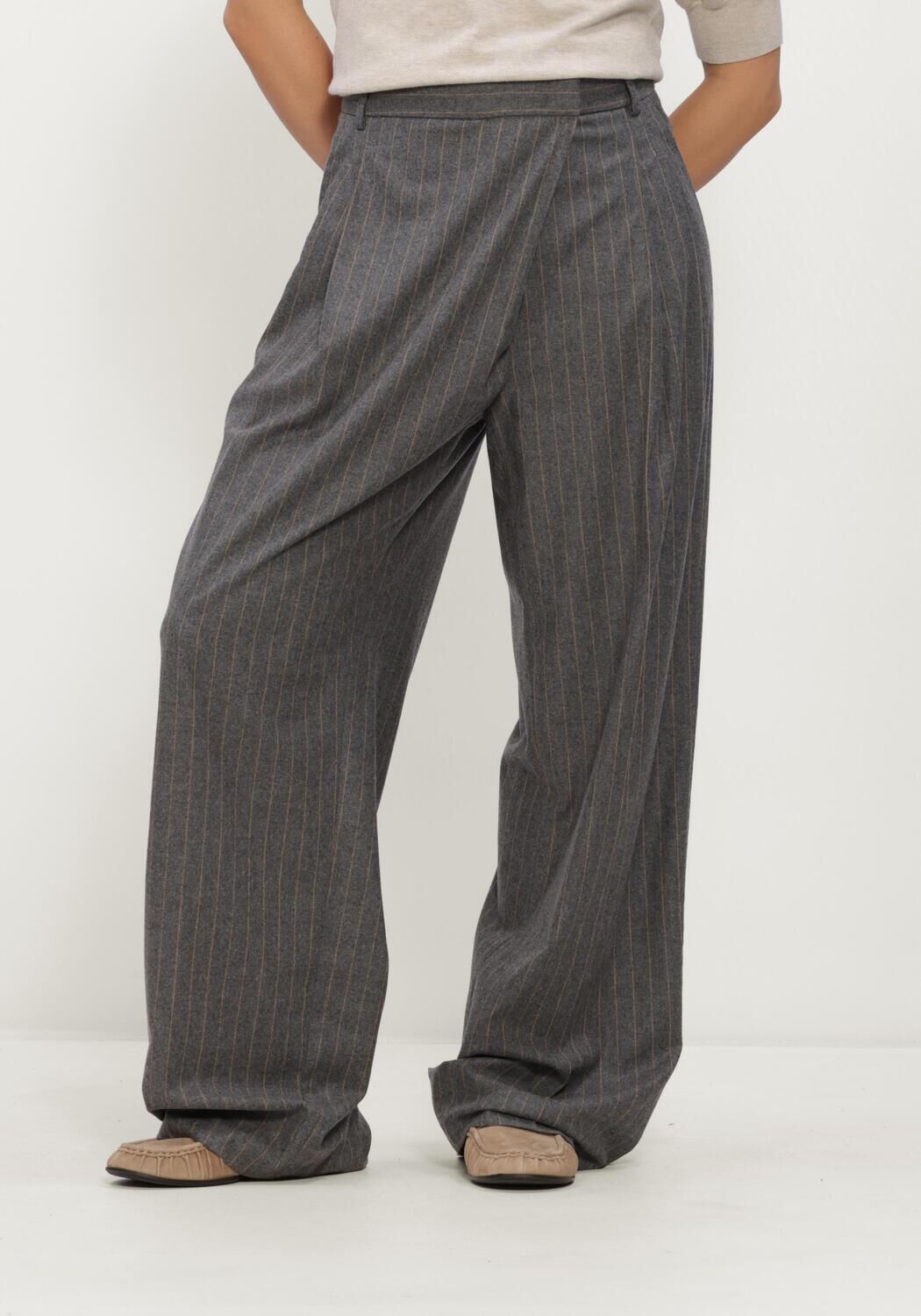 Graue CAMBIO Hose ETERNITY STUDIO87 - large