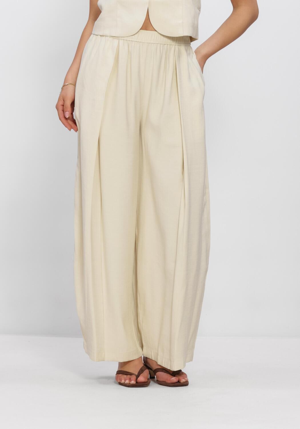 Beige EDITED Hosen QUANDA TROUSERS - large