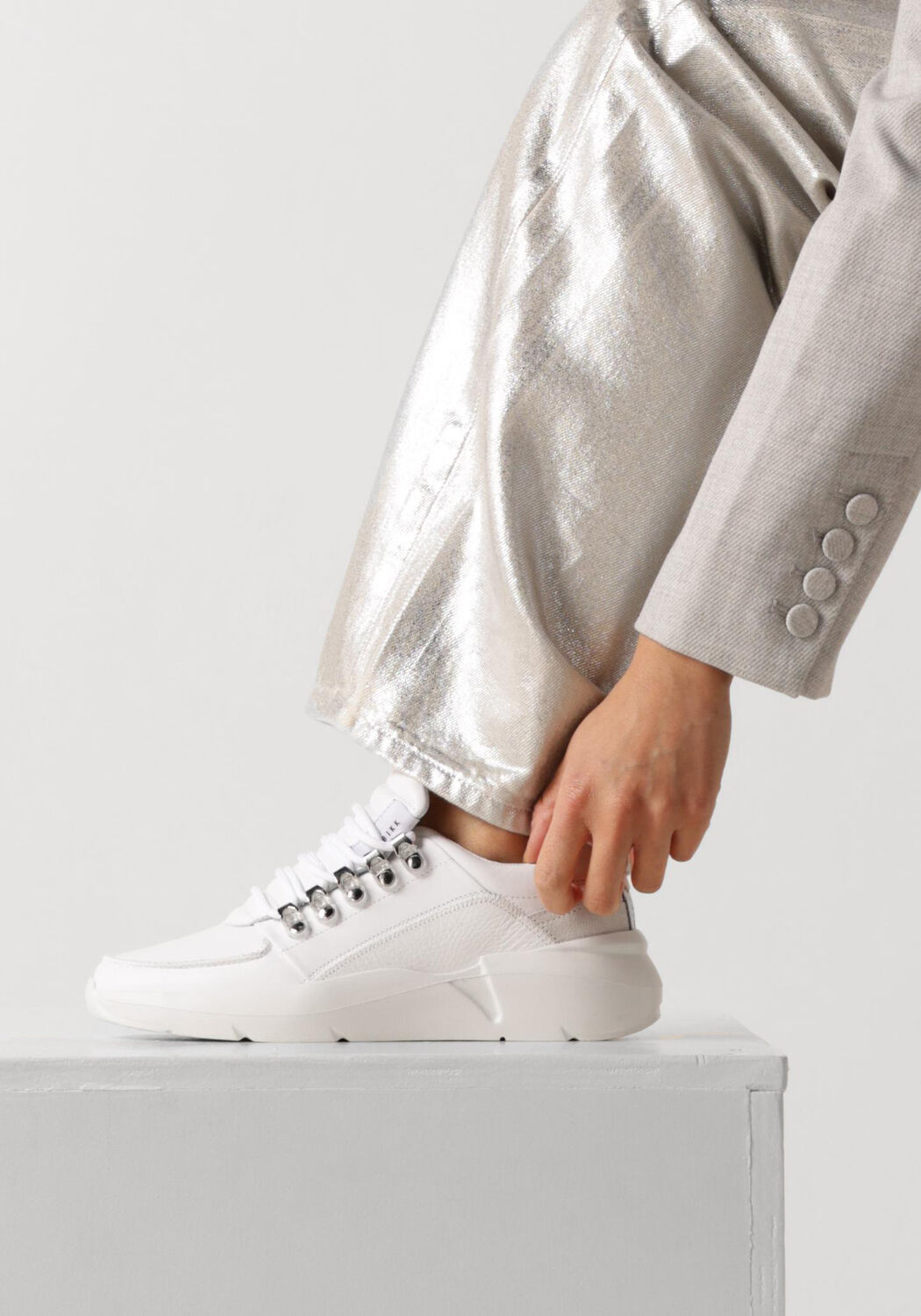 Wei&szlig;e NUBIKK Sneaker Low ROQUE ROMAN - large