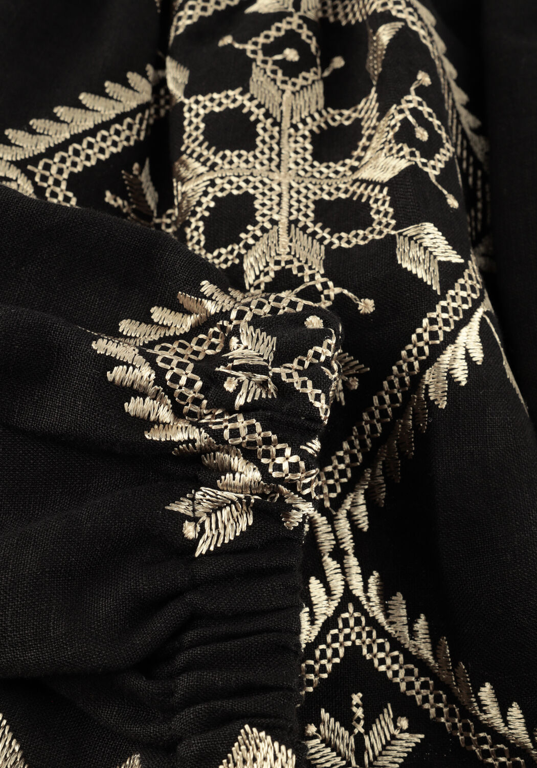 Schwarze GREEK ARCHAIC KORI Tops & T-shirts S26K-2144037 - large