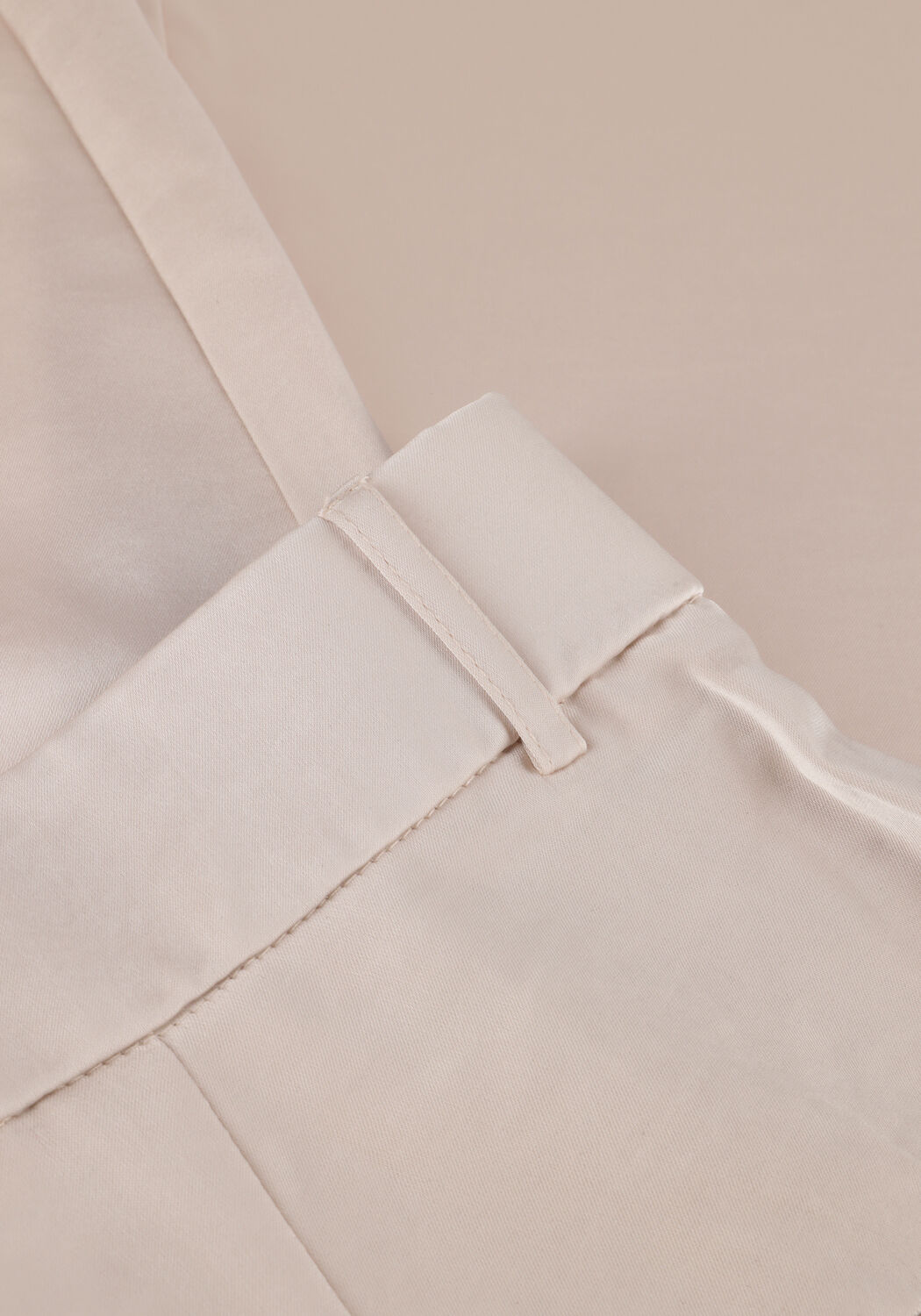 Creme NEO NOIR Hose ALESSANDRA HEAVY SATEEN PANTS - large