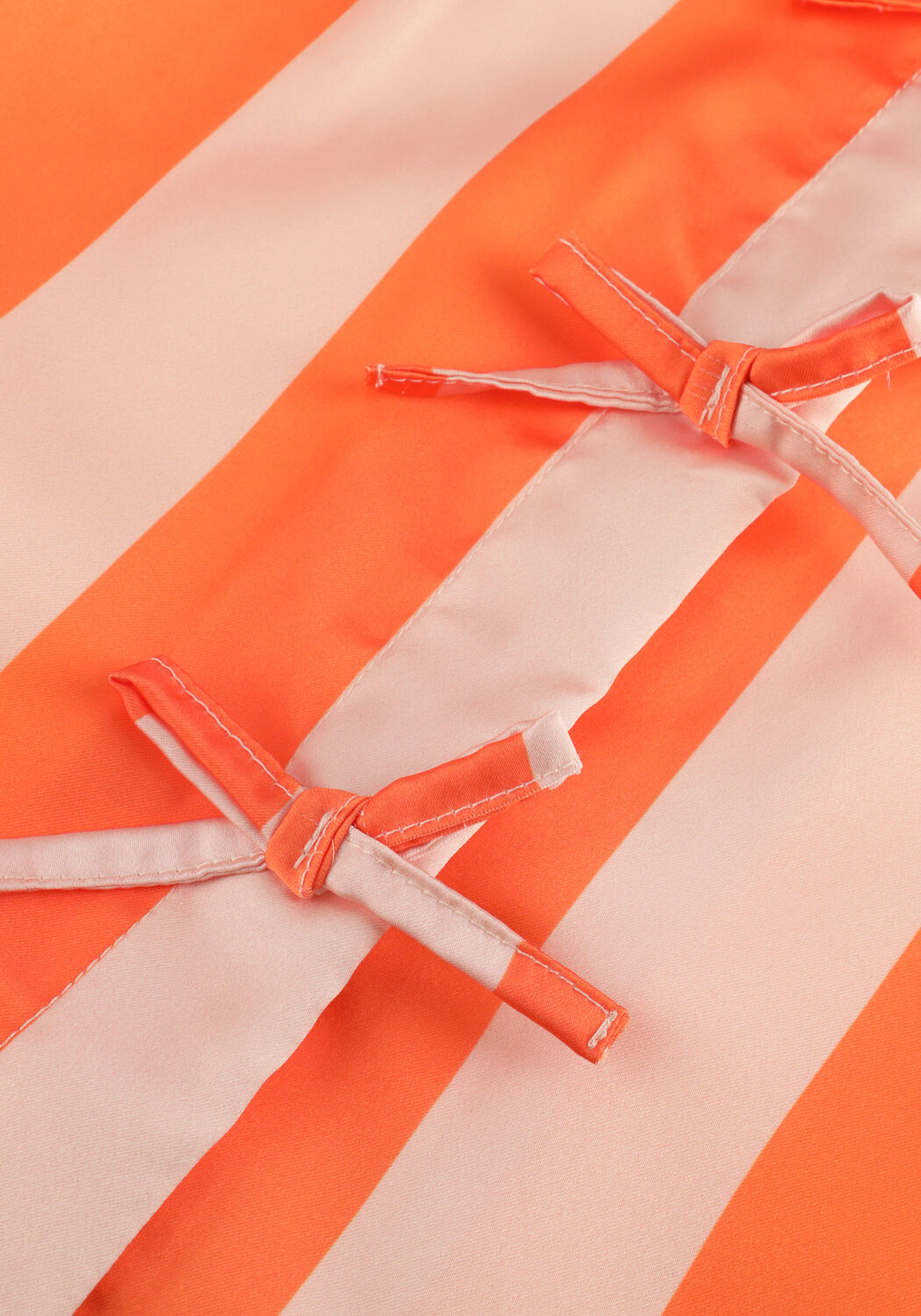 Mehrfarbige/Bunte NONO Top TESSY TWISTABLE SLEEVELESS TOP - large