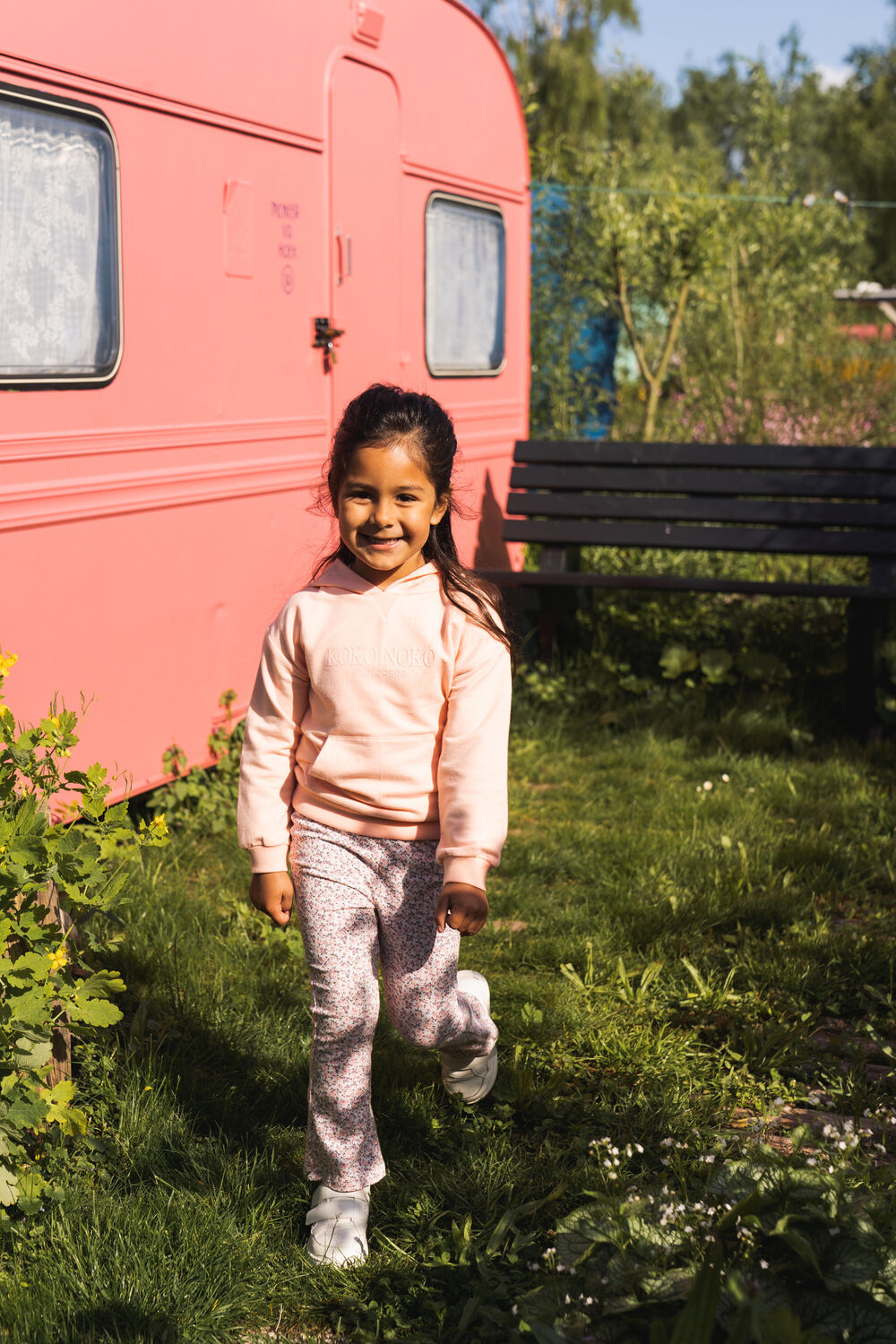 Hell-Pink KOKO NOKO Sweatshirt R50967 - large