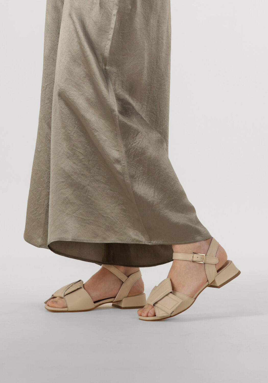 Wei&szlig;e STEFANO LAURAN Sandaletten mit Absatz M100 - large