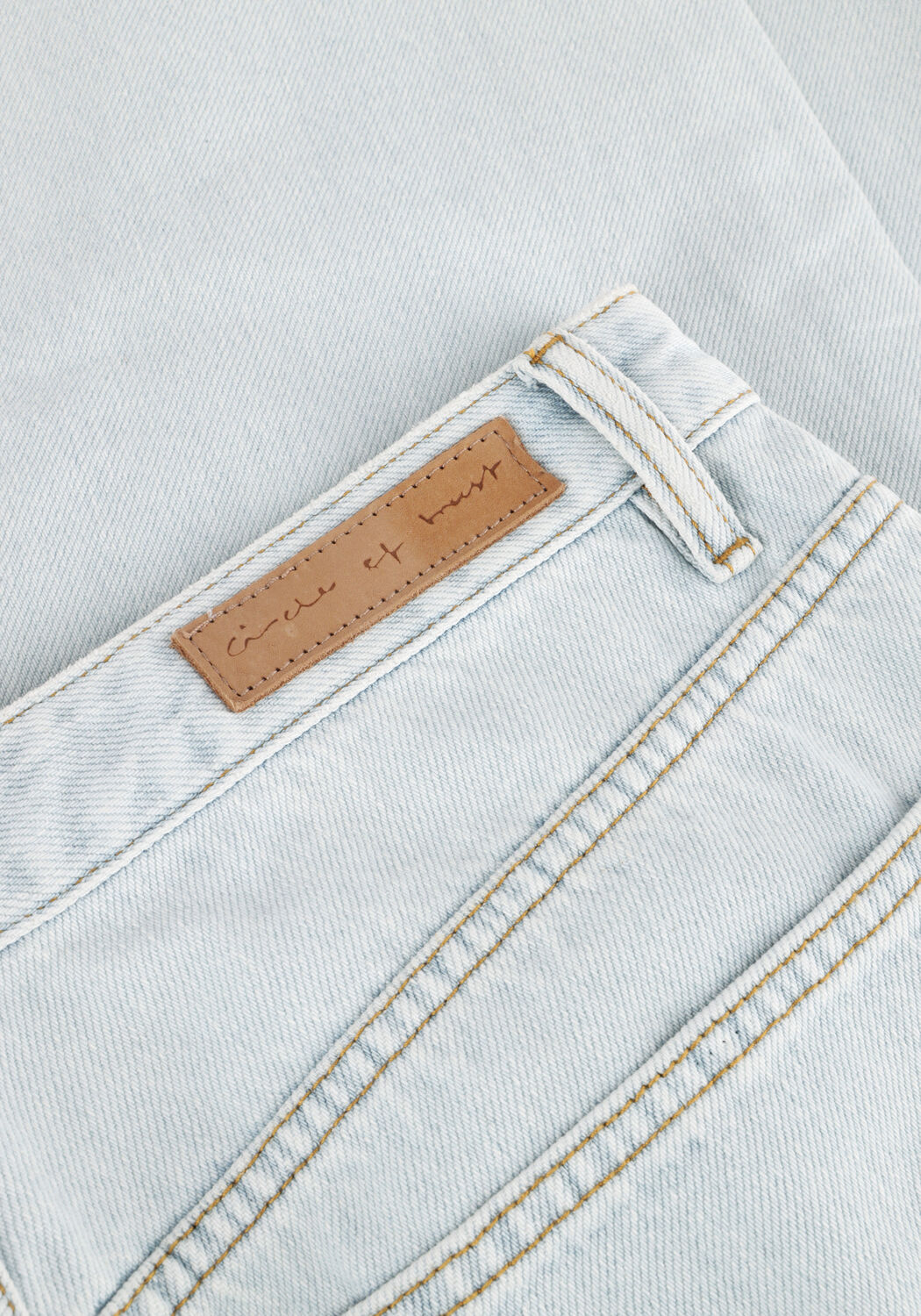 Blaue CIRCLE OF TRUST Barrel jeans SCOTTIE DNM - large