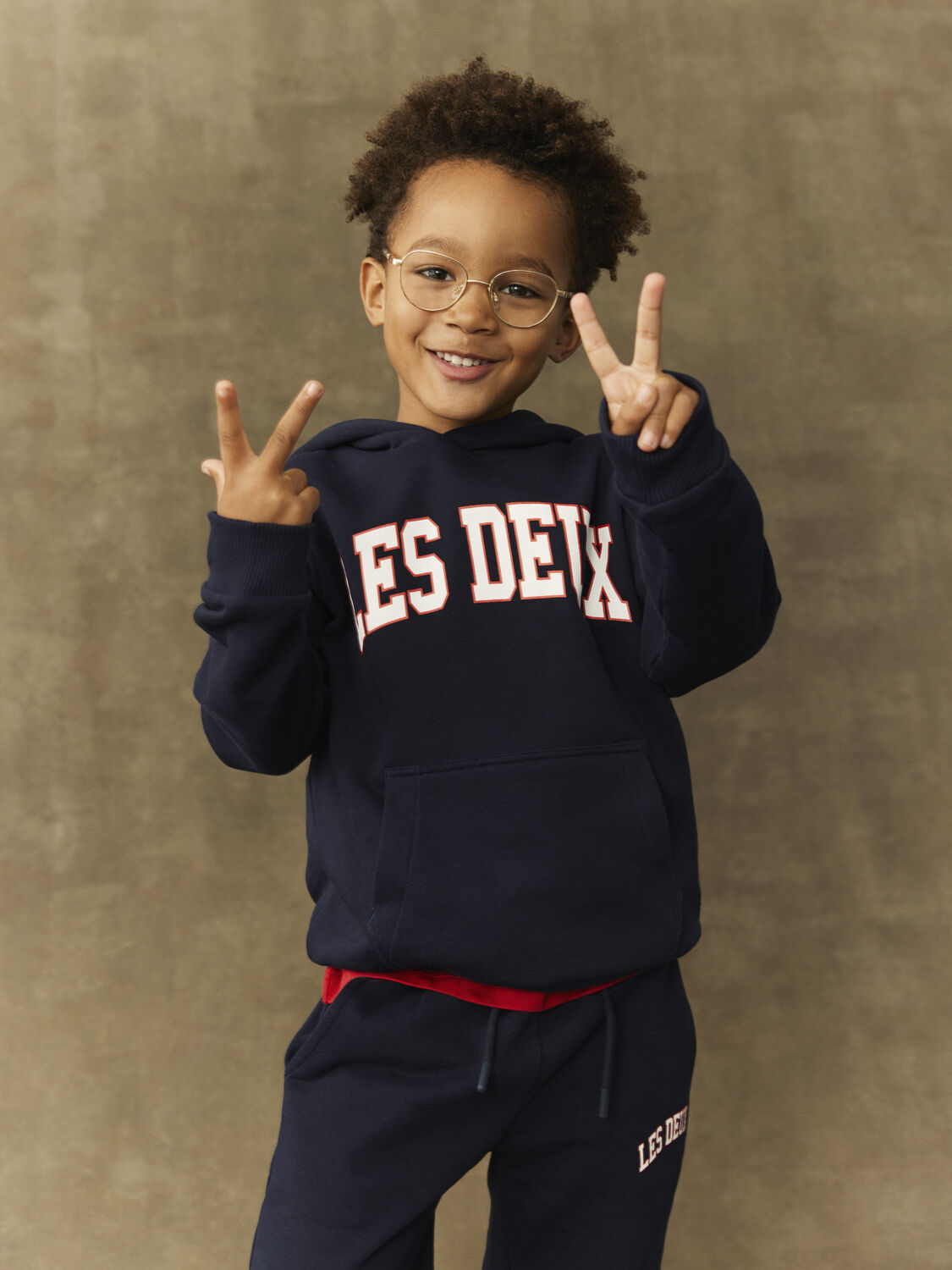 Dunkelblau LES DEUX Pullover AIDAN HOODIE KIDS - large