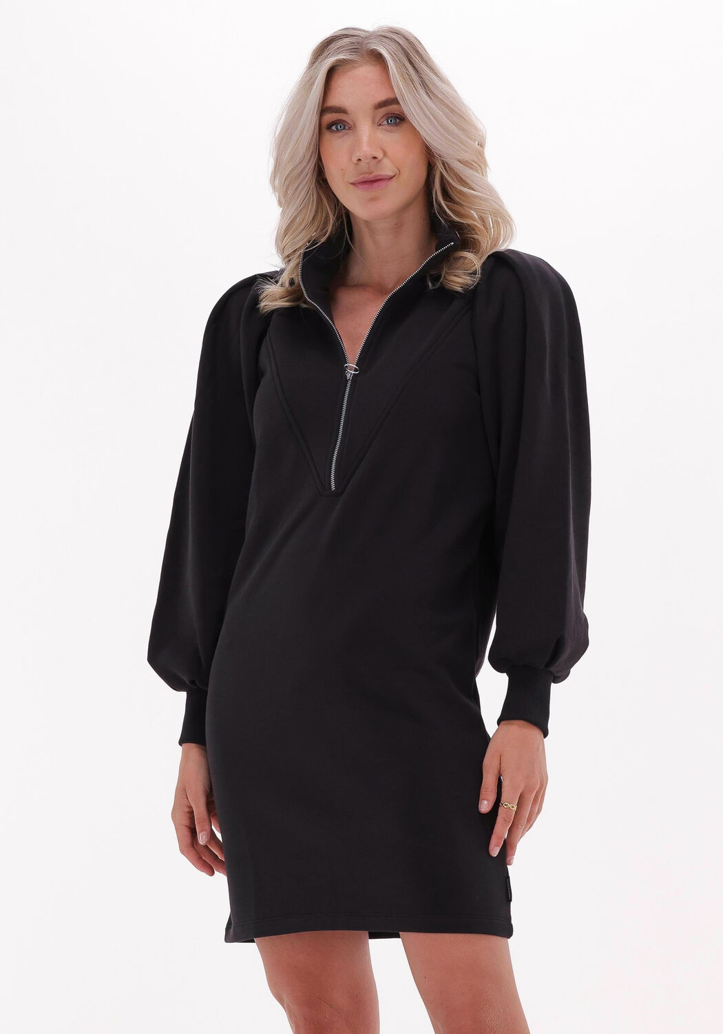 Schwarze SCOTCH SODA Minikleid ZIPPED NECK SWEAT DRESS WITH PUFFED SLEEVES Omoda
