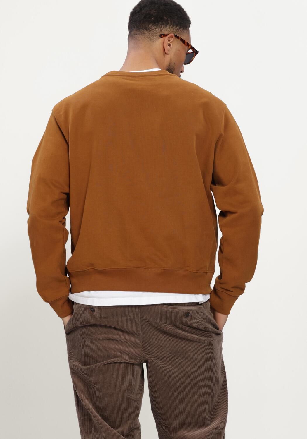 Braune SELECTED MEN Sweatshirt SLMDOMESTIC RELAXAXEL LS CREW NECK SWEAT - large